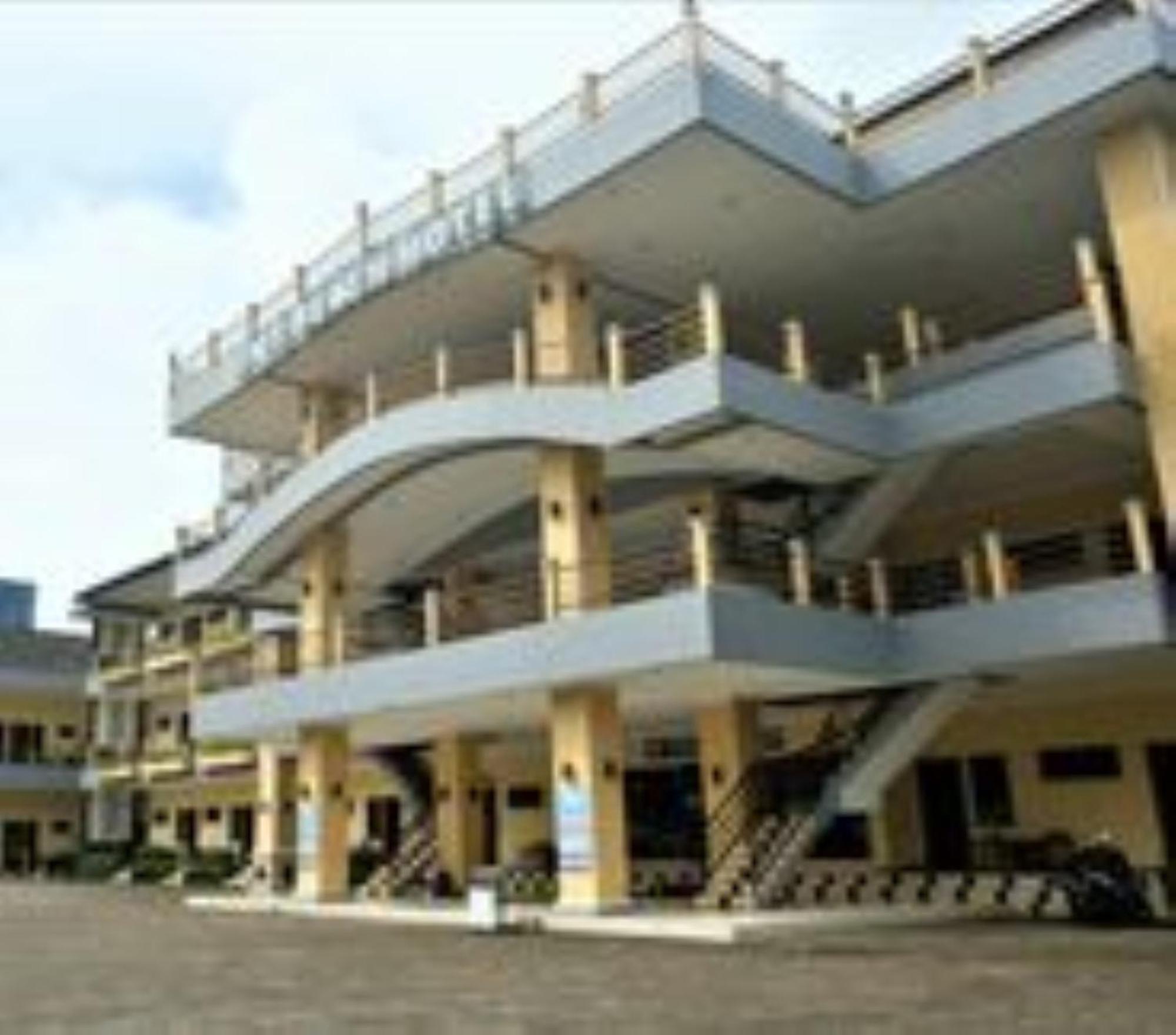 Uni Beach Hotel Pangandaran Exteriér fotografie